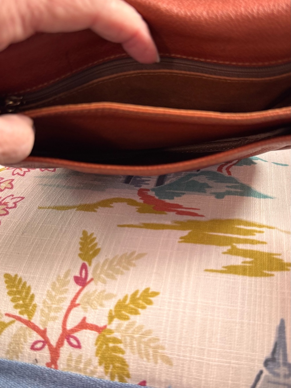 Vintage Longchamp Leather Crossbody Saddle Bag Brown Tan Cognac France EUC - Picture 10 of 12